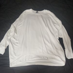 Express Classic Cream Soft Knit Tunic Top. Size Large.